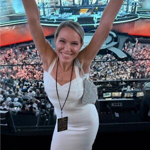 Meet your Posher, Cara